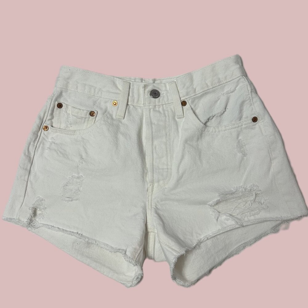 Levi's 501 Denim Shorts - Size 26